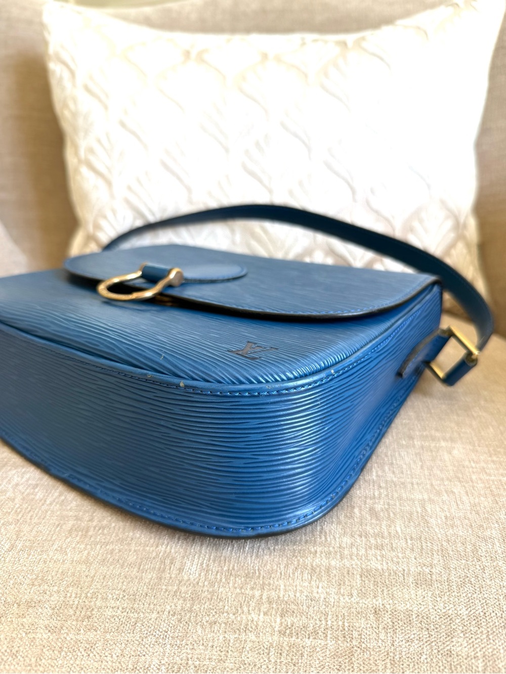 Authentic Louis Vuitton Saint Cloud GM shoulder bag blue Epi leather M51242 LV - Picture 6 of 16